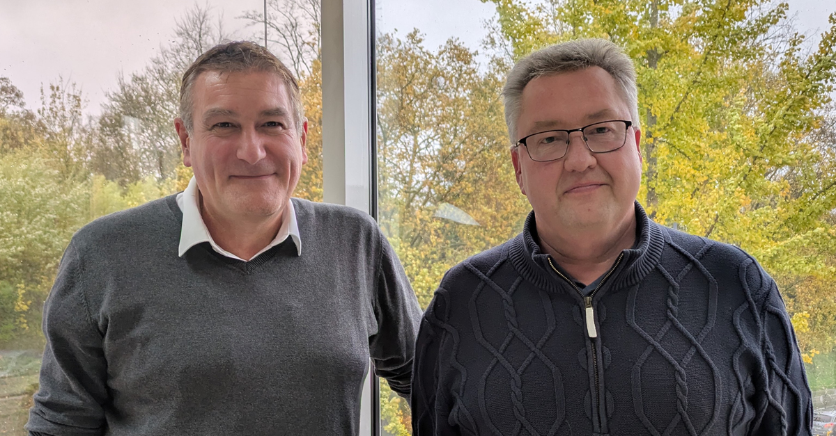 Catherine au travail sur la toile au sein du musée